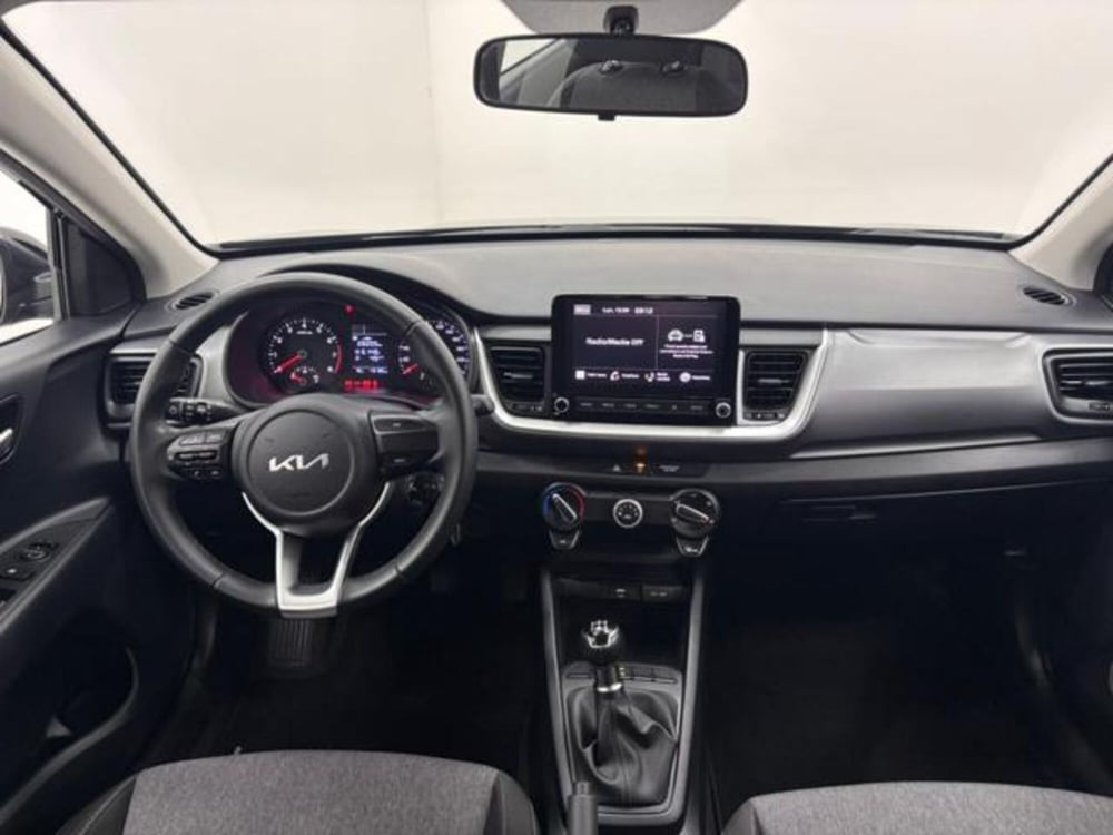 Kia Stonic usata a Como (4)