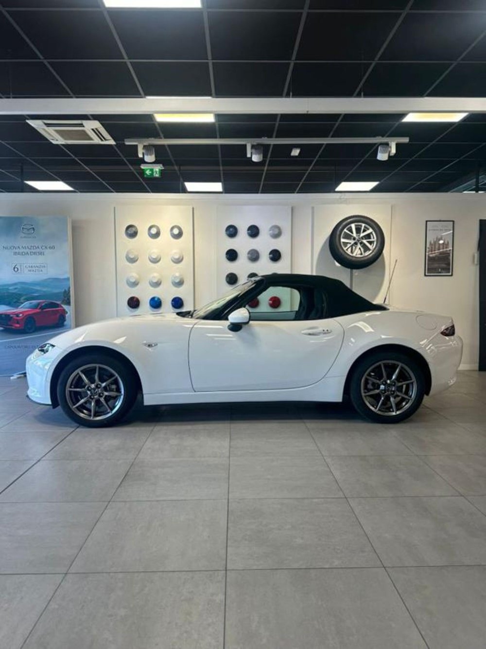 Mazda MX-5 usata a Como (2)
