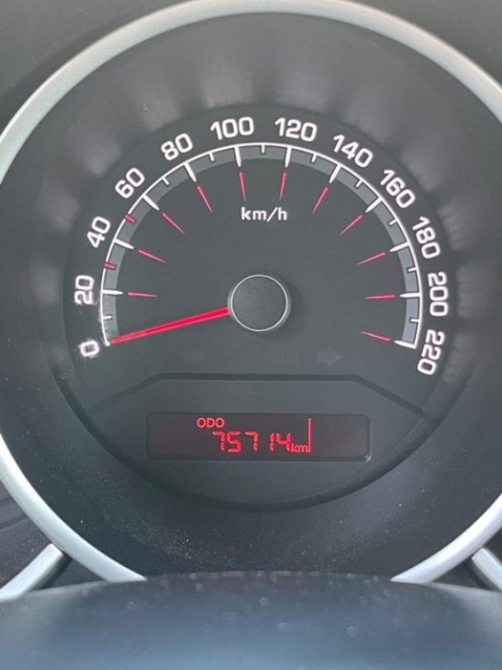 Kia Venga usata a Novara (7)