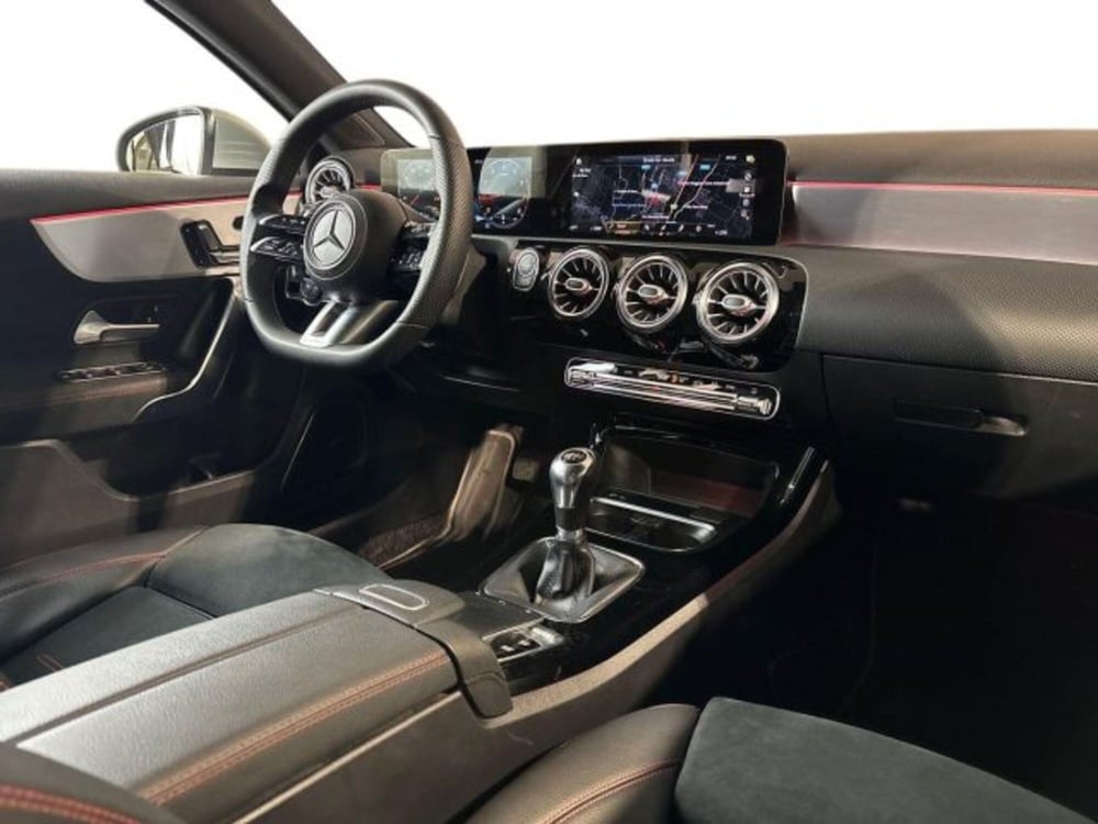 Mercedes-Benz Classe A Sedan usata a Bologna (15)