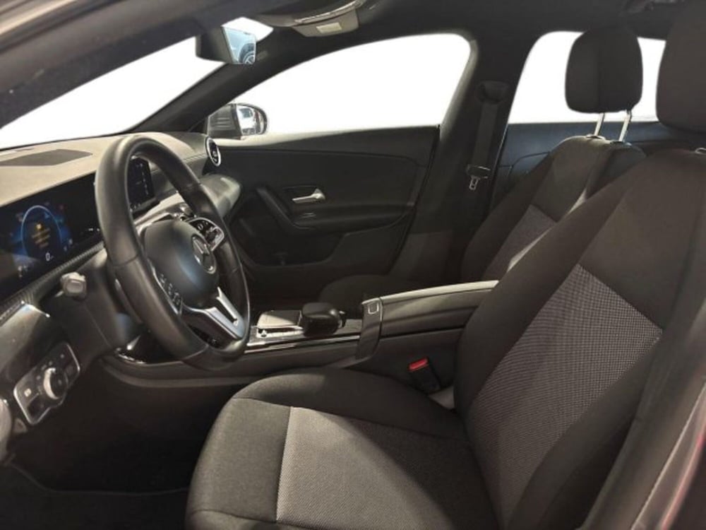 Mercedes-Benz CLA Shooting Brake usata a Bologna (10)