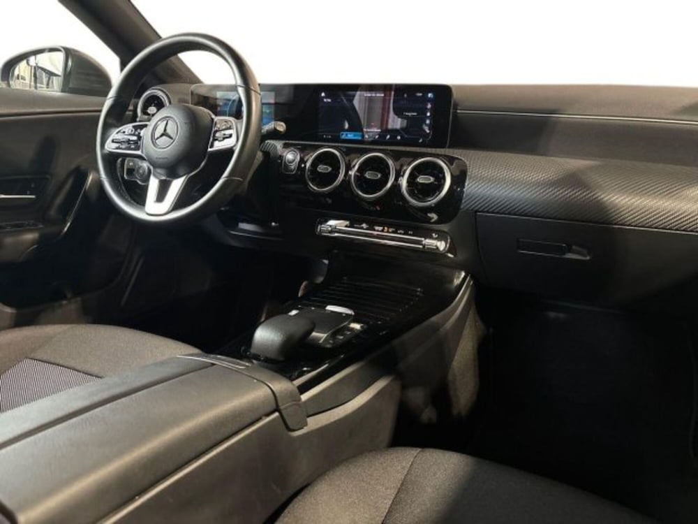 Mercedes-Benz CLA Shooting Brake usata a Bologna (15)
