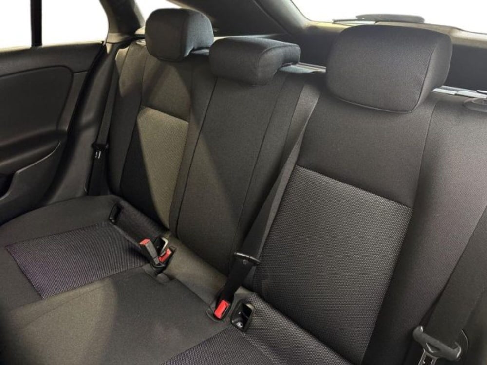 Mercedes-Benz CLA Shooting Brake usata a Bologna (16)