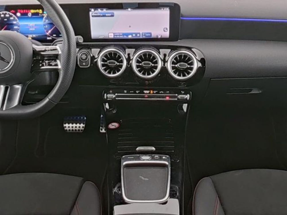 Mercedes-Benz Classe A usata a Milano (8)