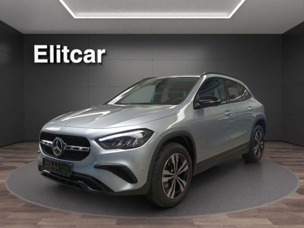 Mercedes-Benz GLA SUV usata a Novara