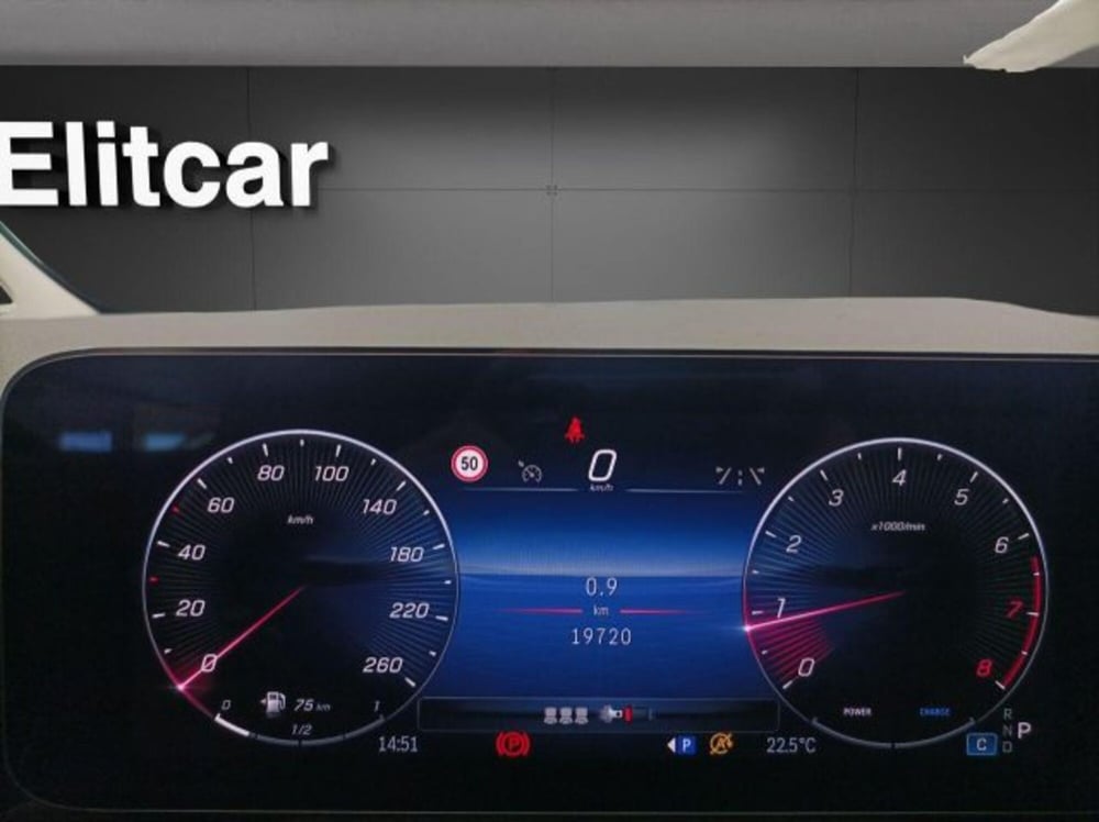 Mercedes-Benz GLA SUV usata a Novara (16)