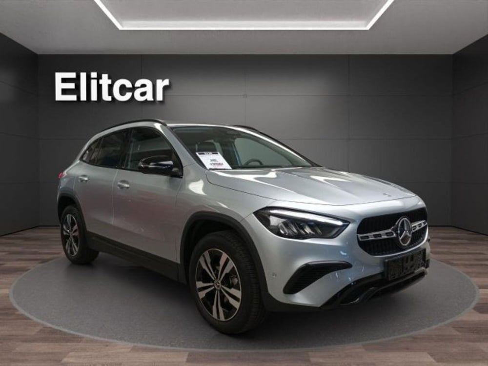 Mercedes-Benz GLA SUV usata a Novara (5)