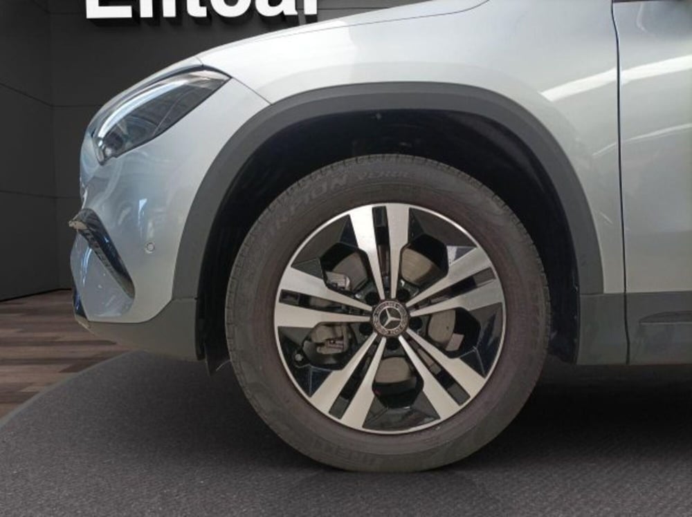 Mercedes-Benz GLA SUV usata a Novara (7)