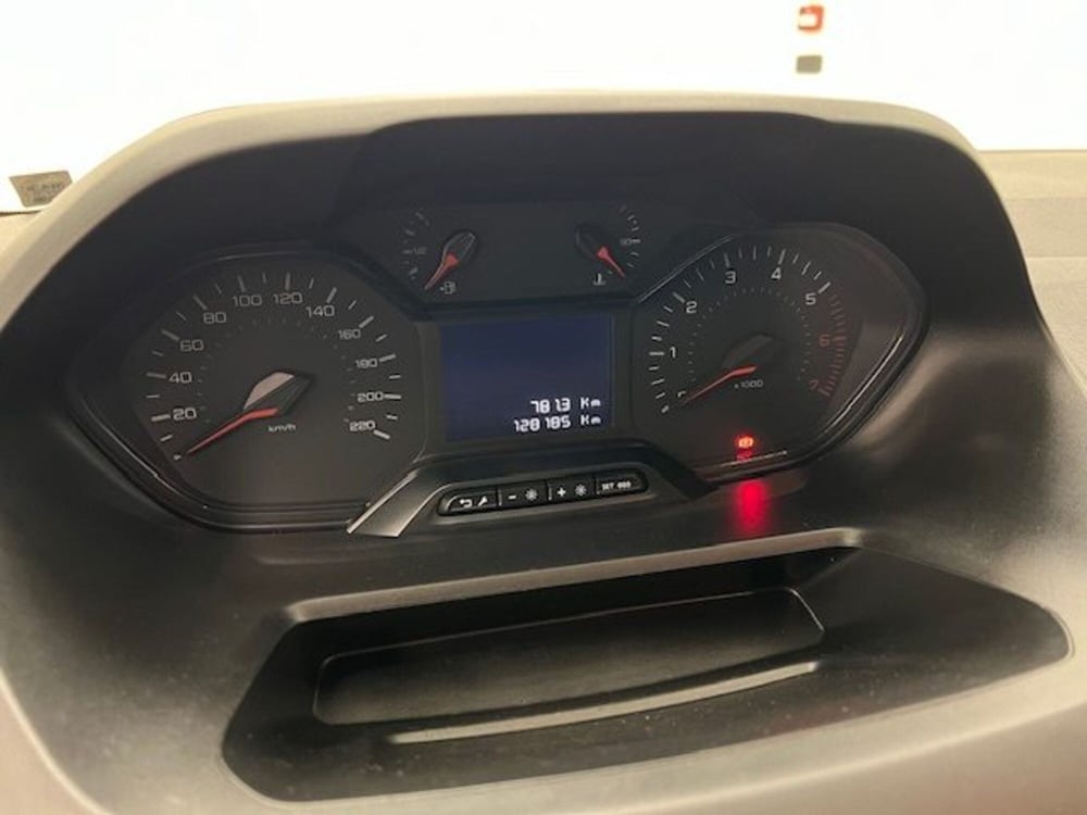 Peugeot Partner Furgone usata a Alessandria (11)