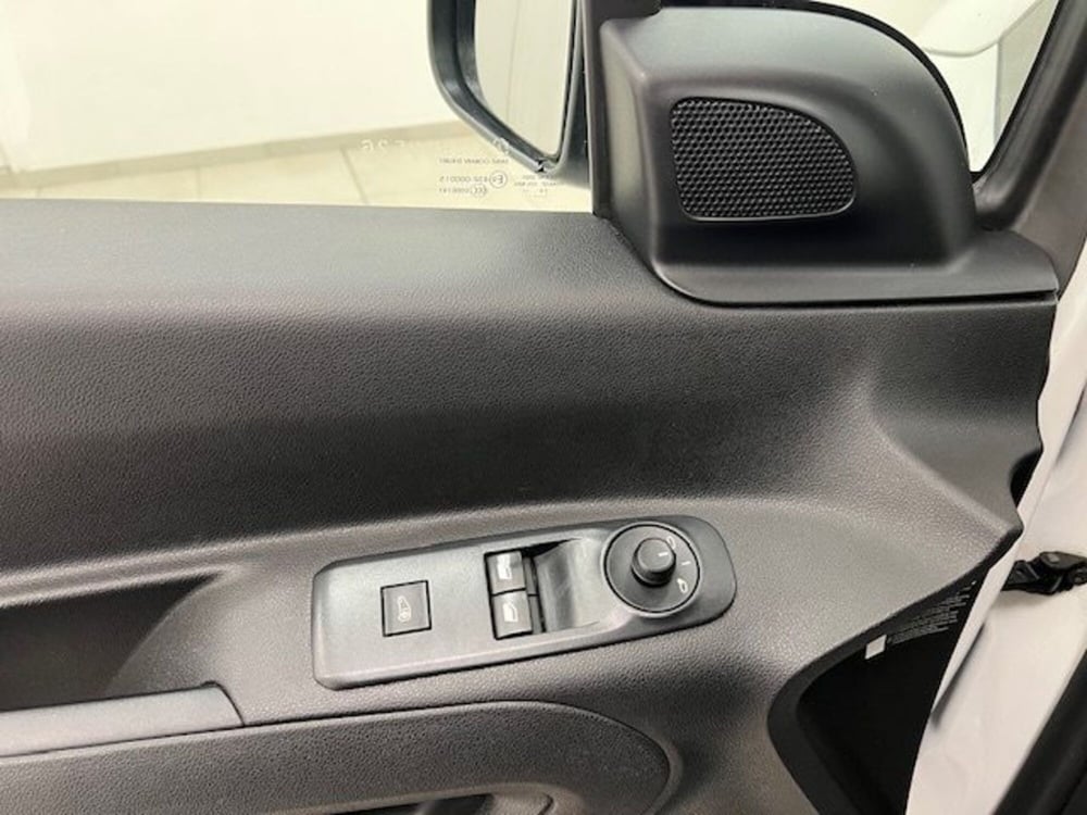 Peugeot Partner Furgone usata a Alessandria (9)