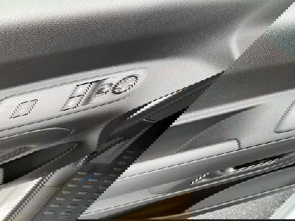 Peugeot Partner Furgone usata a Torino (12)