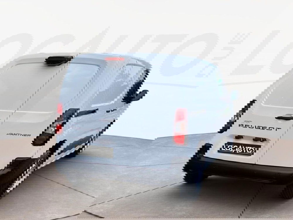 Peugeot Partner Furgone usata a Torino (4)