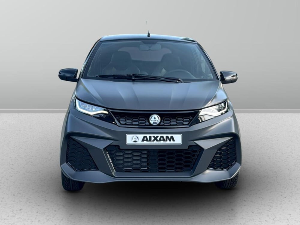 Aixam GTO 400 nuova a Varese (7)