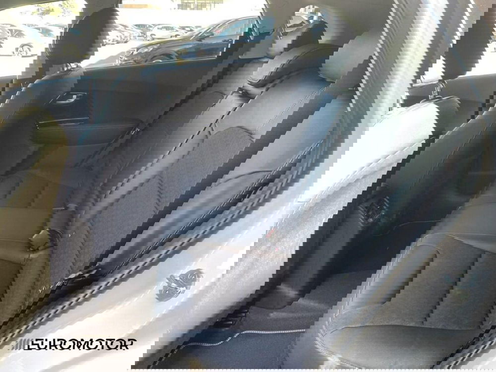 Kia Niro usata a Bari (10)