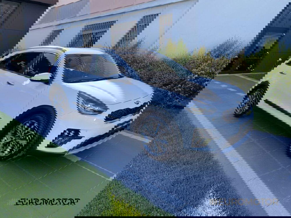 Kia Niro usata a Bari (3)