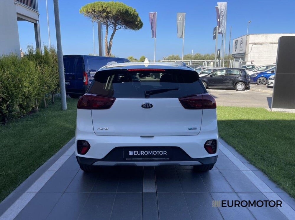 Kia Niro usata a Bari (6)