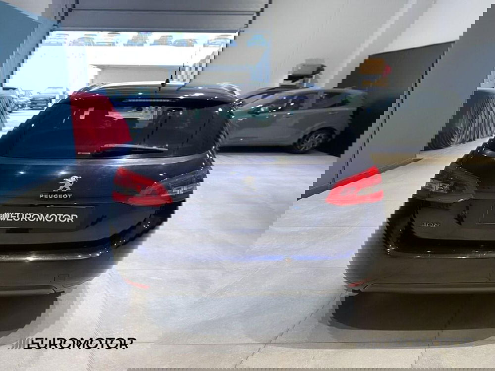 Peugeot 508 SW usata a Bari (9)