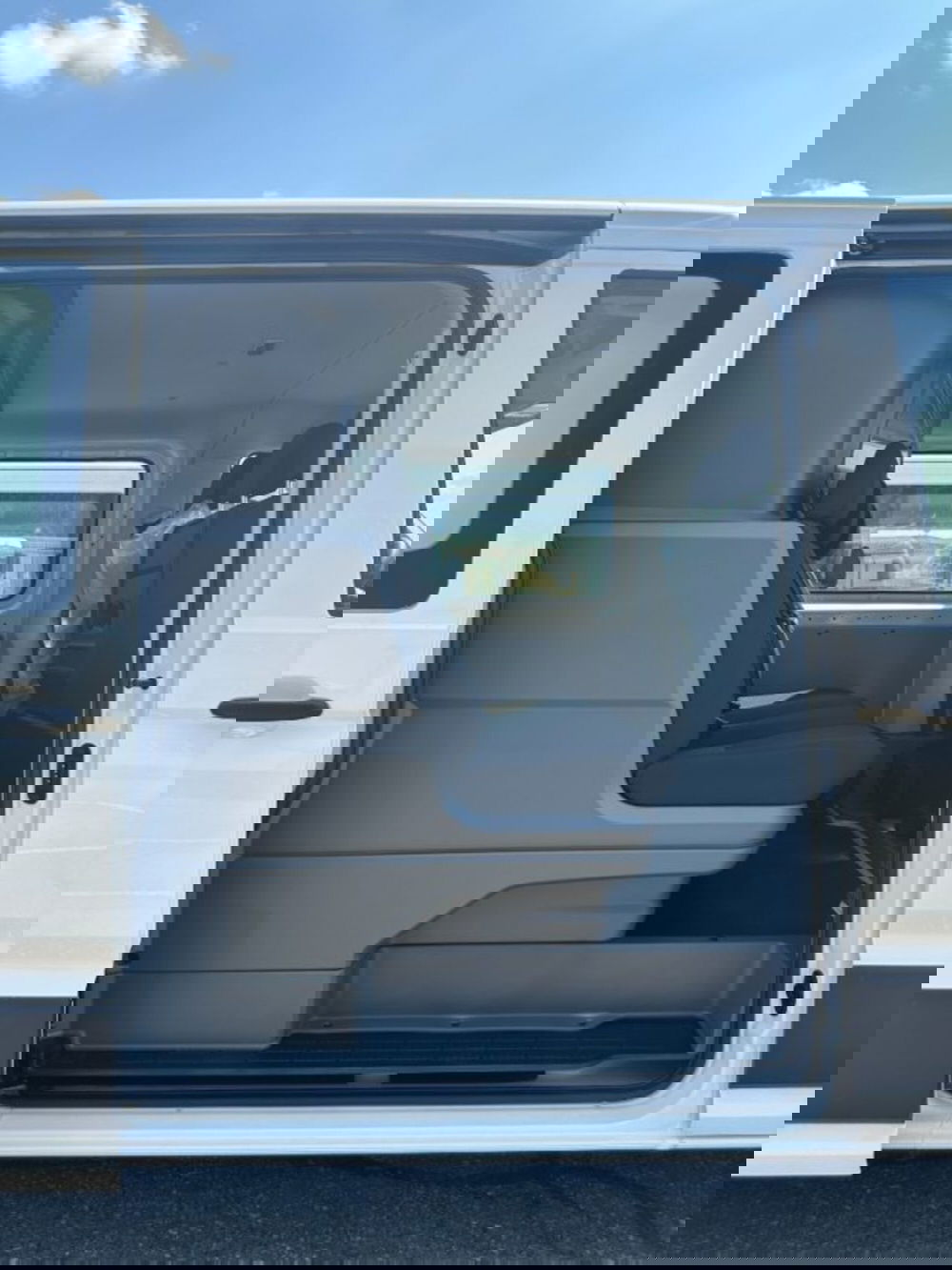Volkswagen Veicoli Commerciali Crafter Furgone nuova a Cuneo (3)