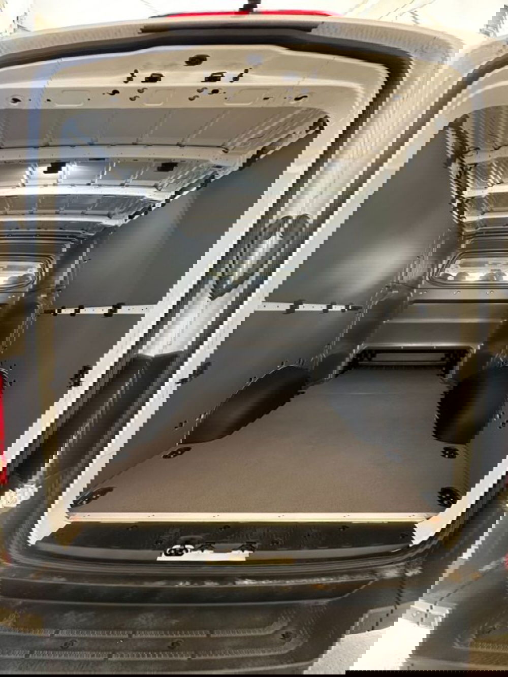 Volkswagen Veicoli Commerciali Crafter Furgone nuova a Cuneo (9)