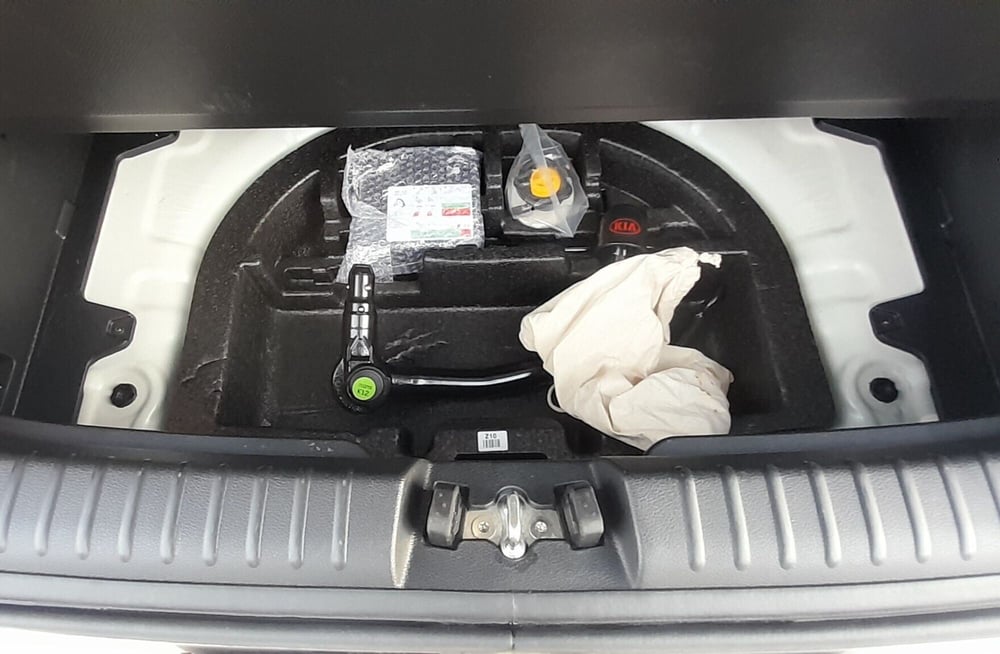Kia e-Soul usata a Cosenza (14)