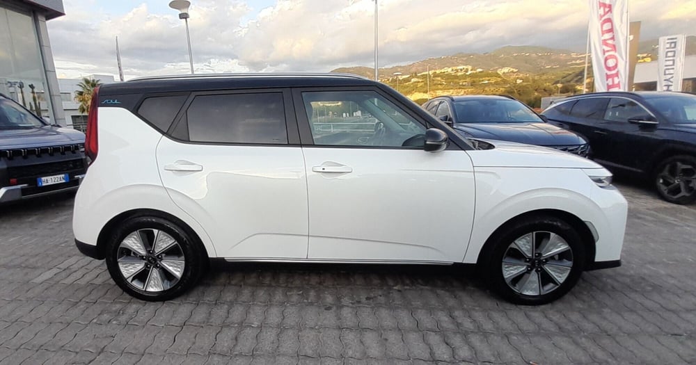 Kia e-Soul usata a Cosenza (4)