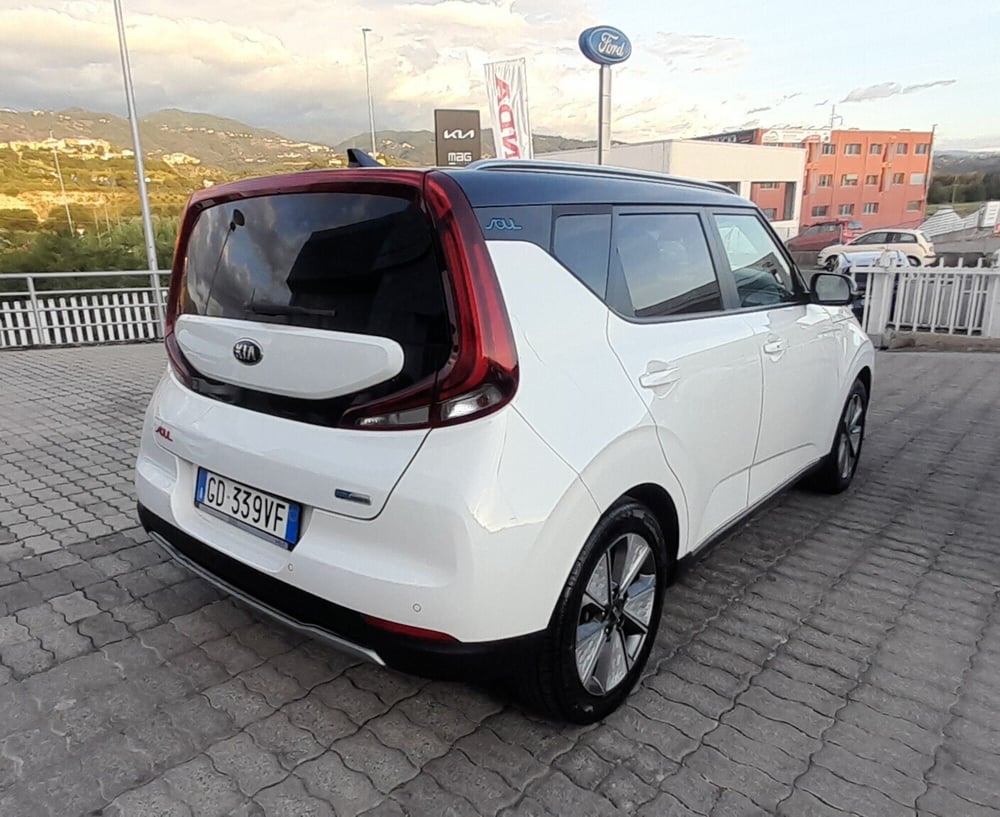 Kia e-Soul usata a Cosenza (5)