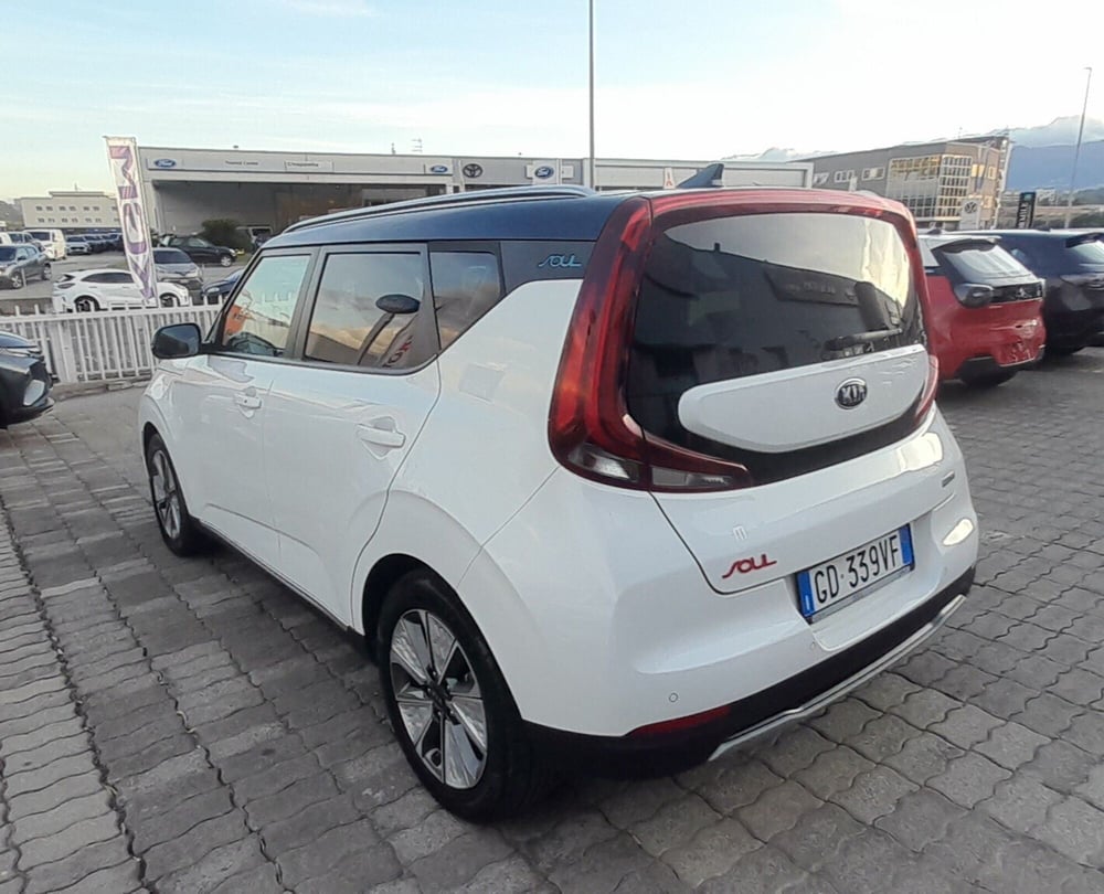 Kia e-Soul usata a Cosenza (7)