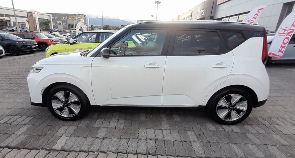 Kia e-Soul usata a Cosenza (8)