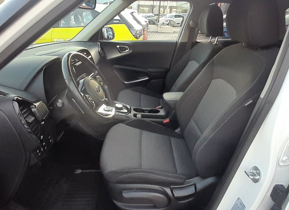 Kia e-Soul usata a Cosenza (9)