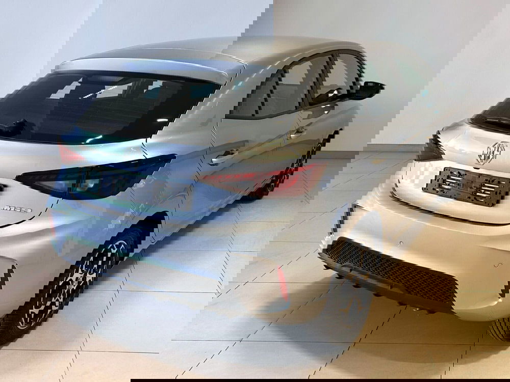 Mg MG3 nuova a Napoli (2)