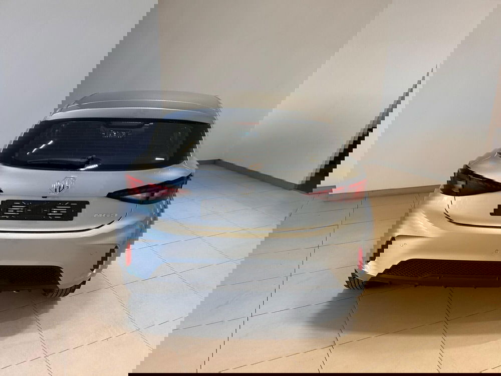 Mg MG3 nuova a Napoli (7)