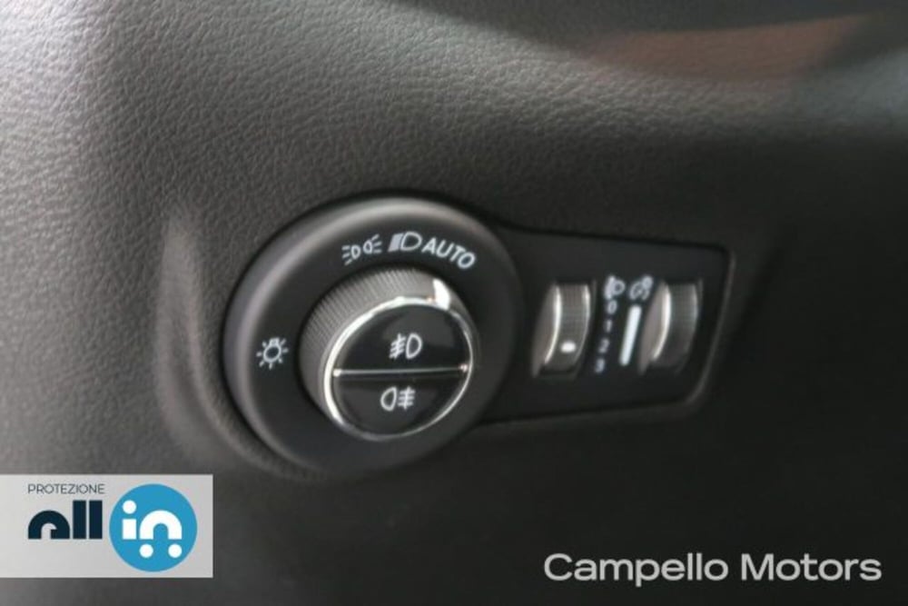 Jeep Compass usata a Venezia (18)