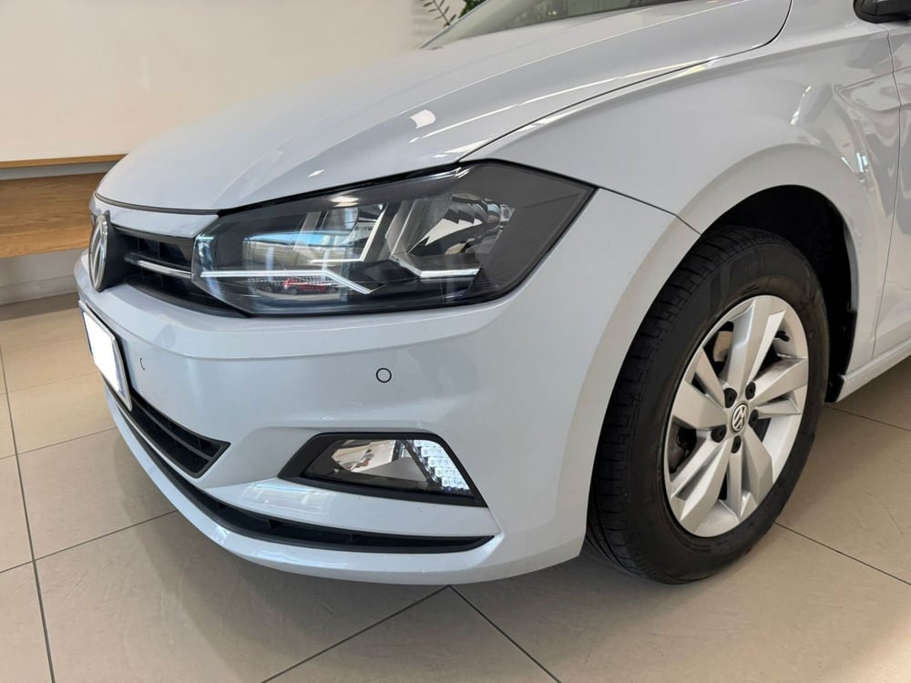 Volkswagen Polo usata a Napoli (17)