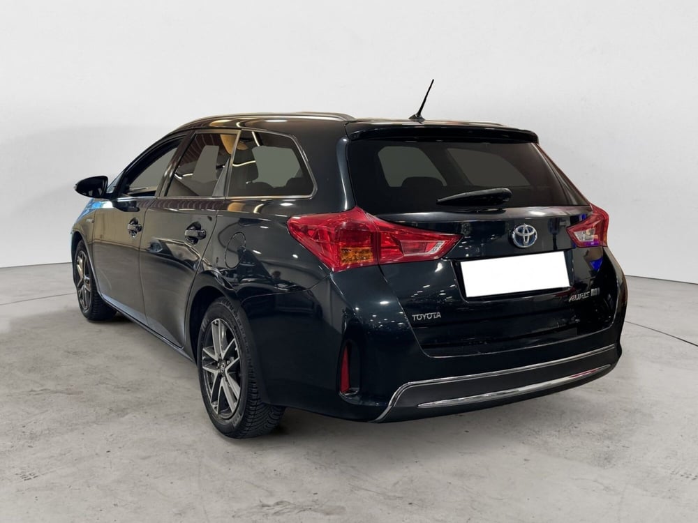 Toyota Auris Station Wagon usata a Brescia (4)