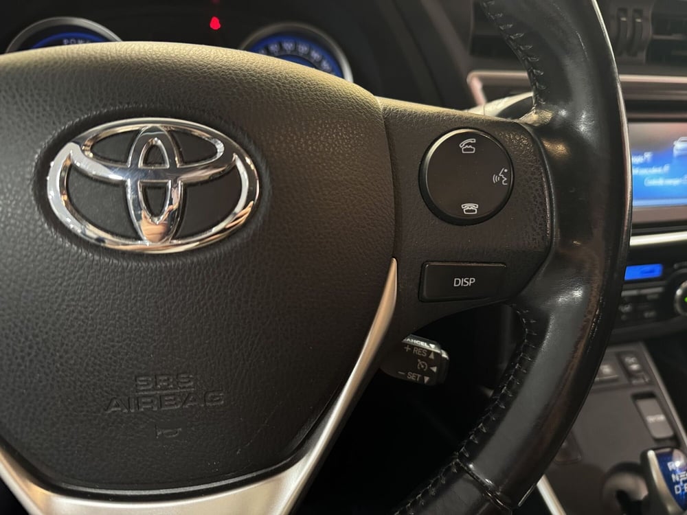 Toyota Auris Station Wagon usata a Brescia (8)