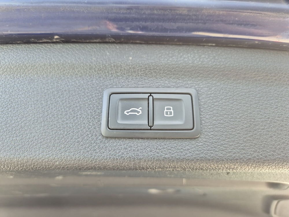 Audi Q3 Sportback usata  (17)