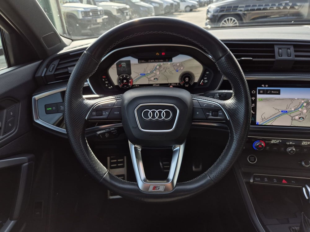 Audi Q3 Sportback usata  (19)