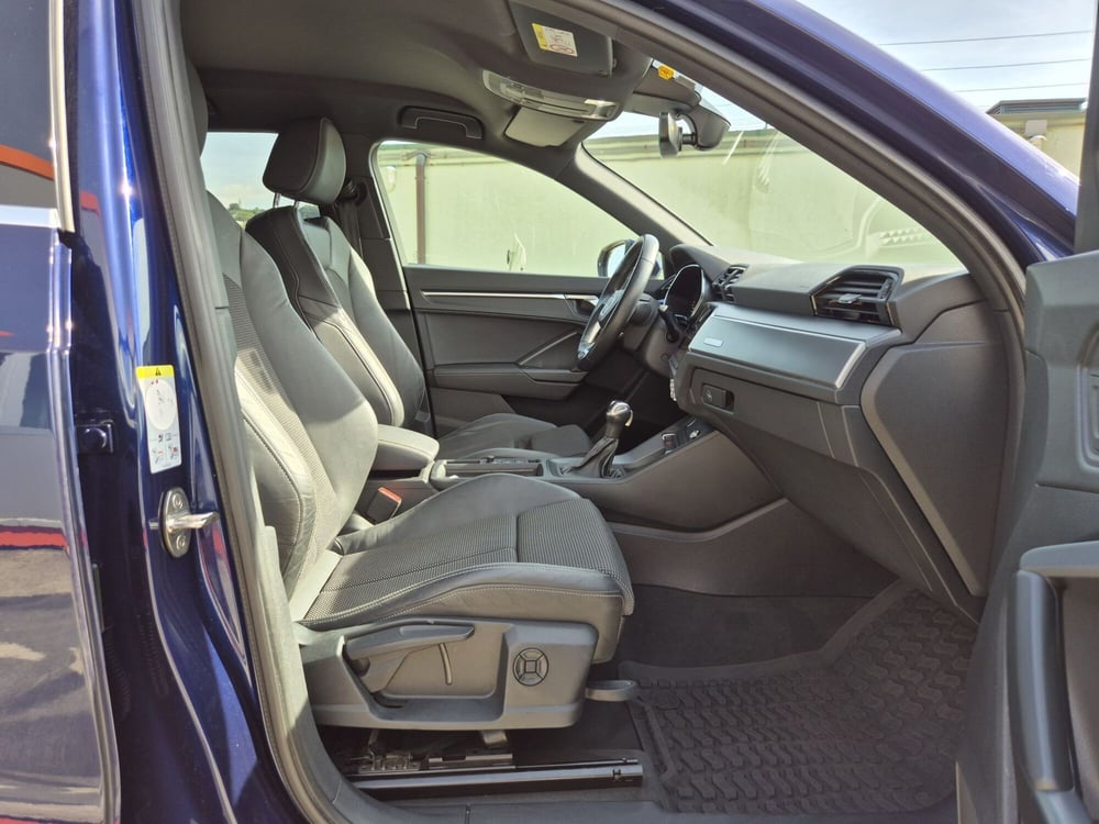 Audi Q3 Sportback usata  (9)