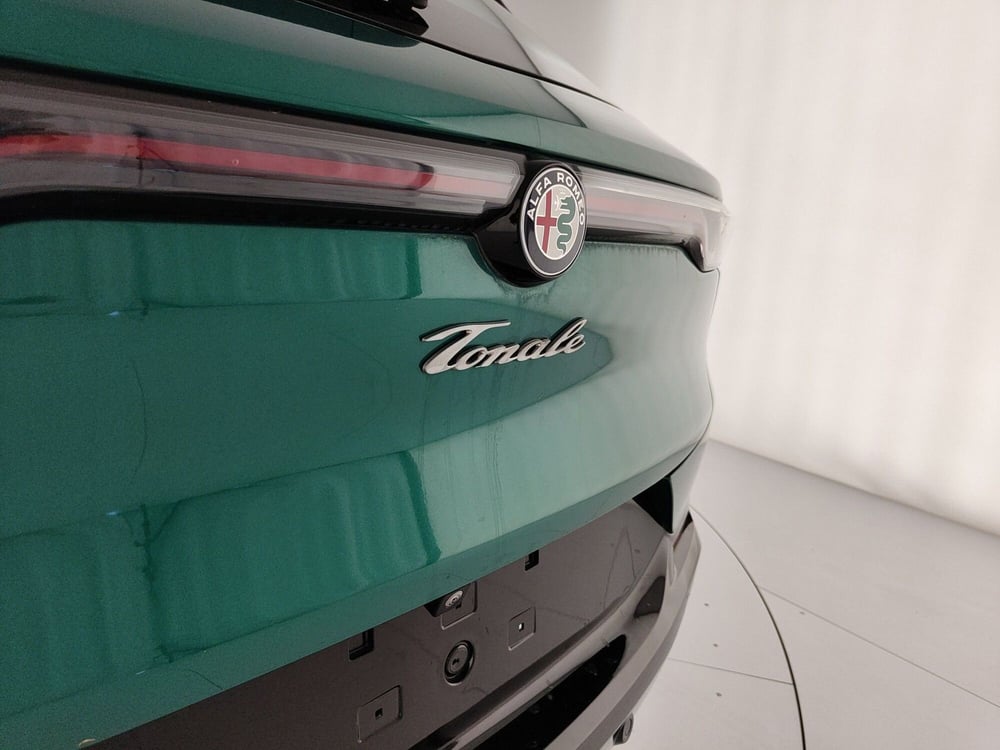 Alfa Romeo Tonale nuova a Caserta (10)