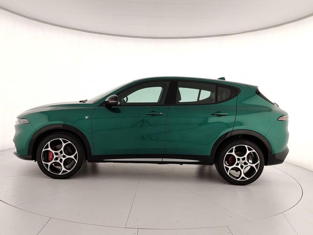 Alfa Romeo Tonale nuova a Caserta (8)