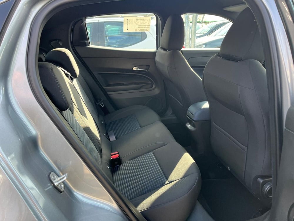 Alfa Romeo Junior nuova a Milano (15)