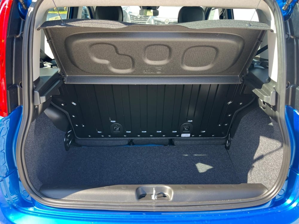 Fiat Panda Cross nuova a Milano (10)