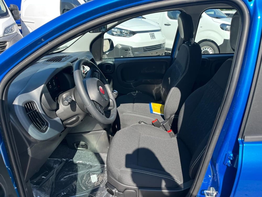 Fiat Panda Cross nuova a Milano (11)