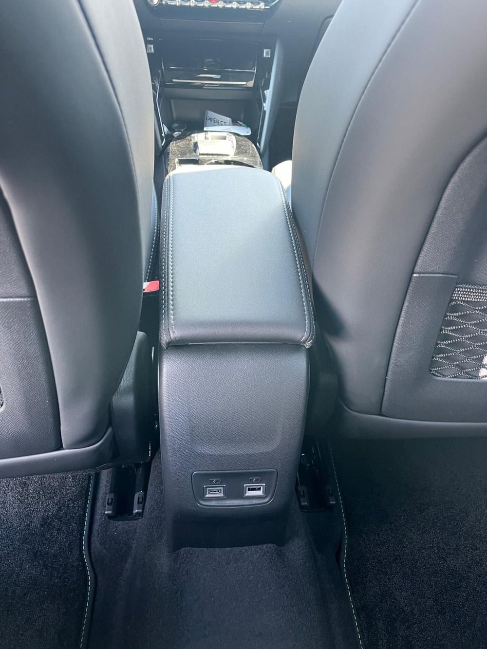 Peugeot 2008 nuova a Milano (19)