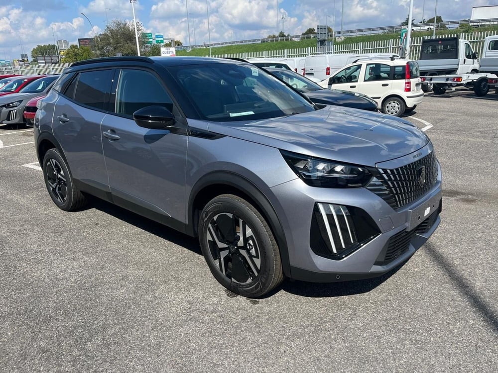 Peugeot 2008 nuova a Milano (3)