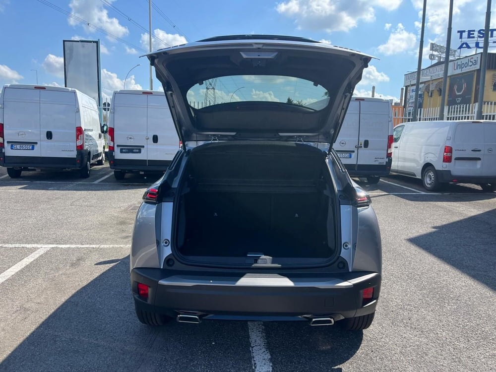 Peugeot 2008 nuova a Milano (9)