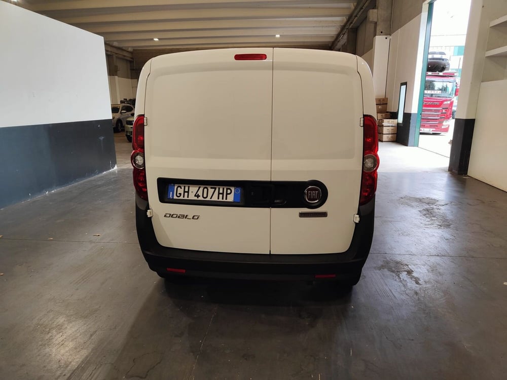 Fiat Doblò Furgone usata a Milano (8)