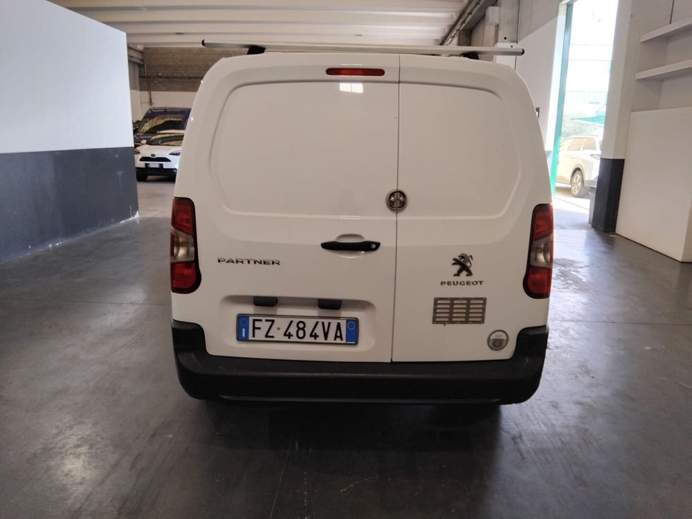 Peugeot Partner Furgone usata a Milano (10)