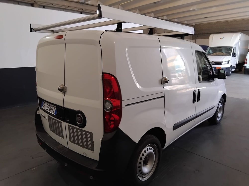 Fiat Doblò Furgone usata a Milano (7)