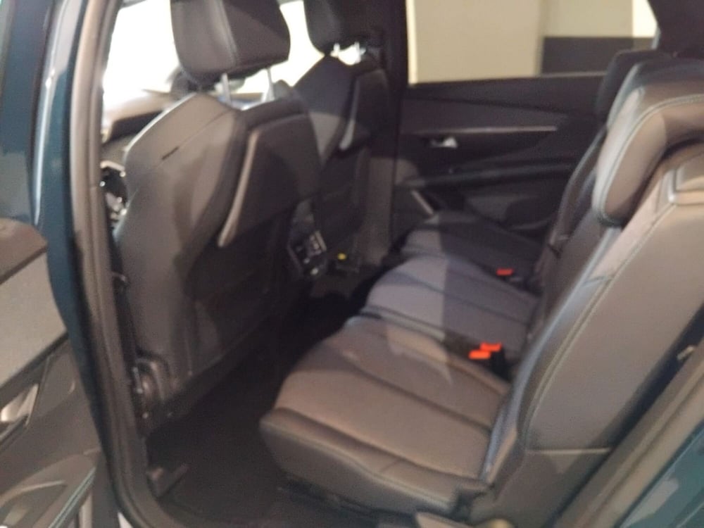 Peugeot 5008 usata a Milano (12)